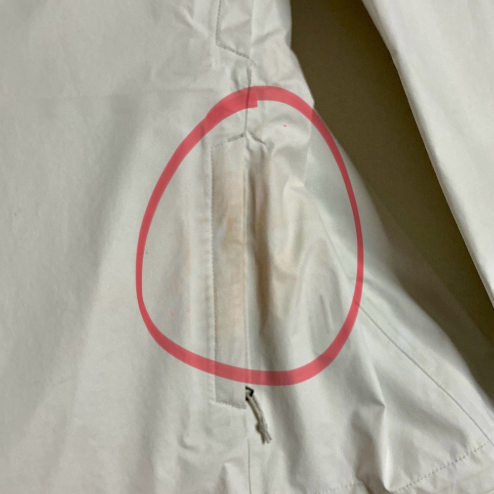 Patagonia women’s white torrent shell size M - Picture 5 of 7